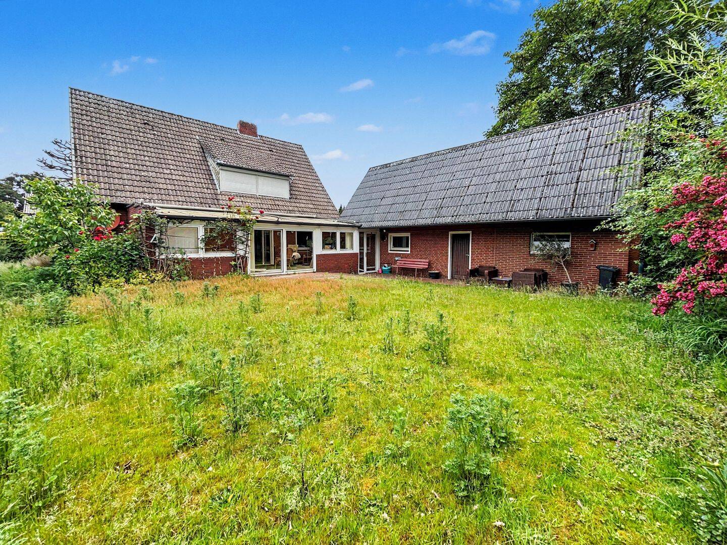 Charmantes Einfamilienhaus mit Wintergarten in ruhiger Sackgassenlage zentral in Ahlhorn, 26197 Großenkneten