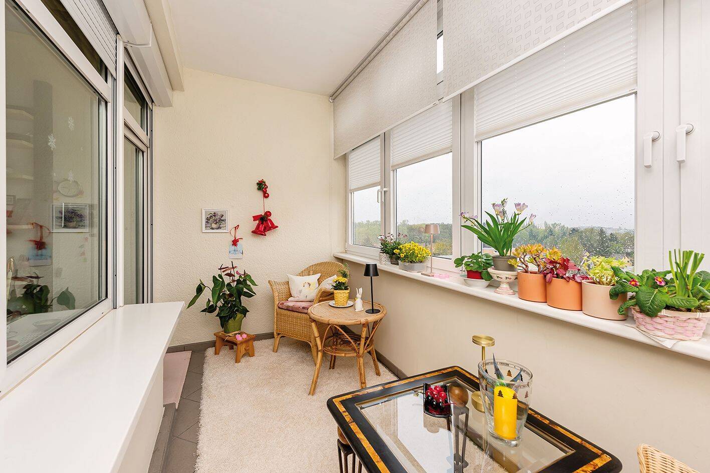 Über den Dächern von Berlin: 2,5 Zimmer mit Fernsehturm-Blick, 13403 Berlin (Reinickendorf Kolonie Erholung Kolonie Gartenfreunde Tegel Wittenau)