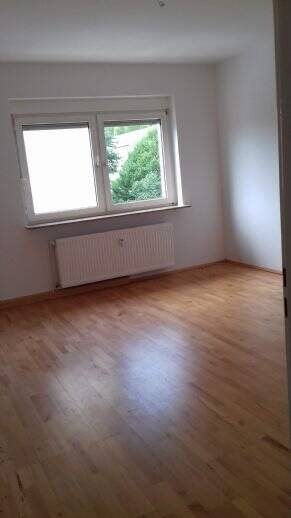 3-Raum-Wohnung mit 2Balkon nach Vereinbarung verfügbar, 68163 Mannheim (Fabrikstation Lindenhof Neuhermsheim Neuostheim)