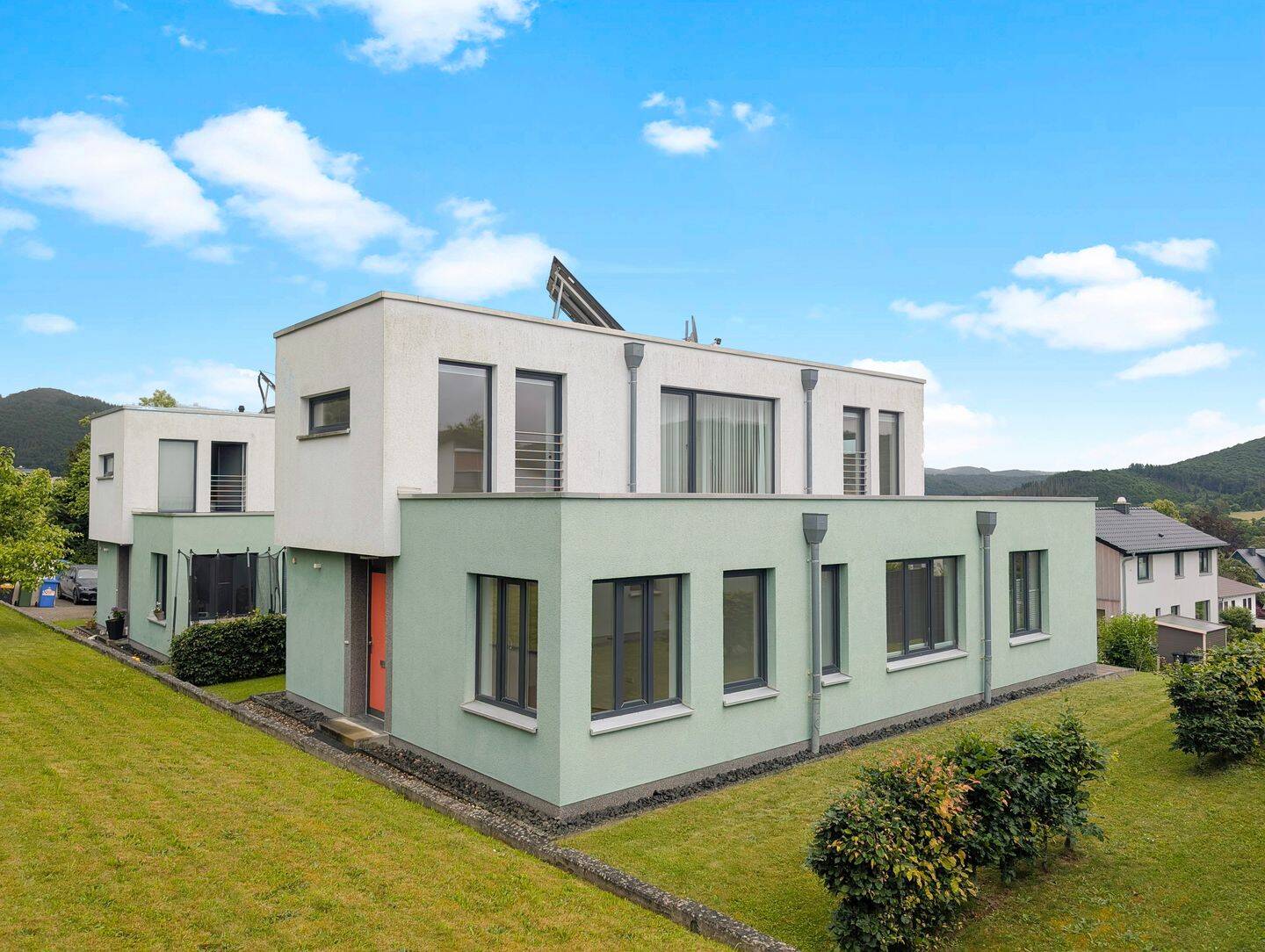 Modernes Einfamilienhaus in familienfreundlicher Lage von Biedenkopf – Wallau, 35216 Biedenkopf