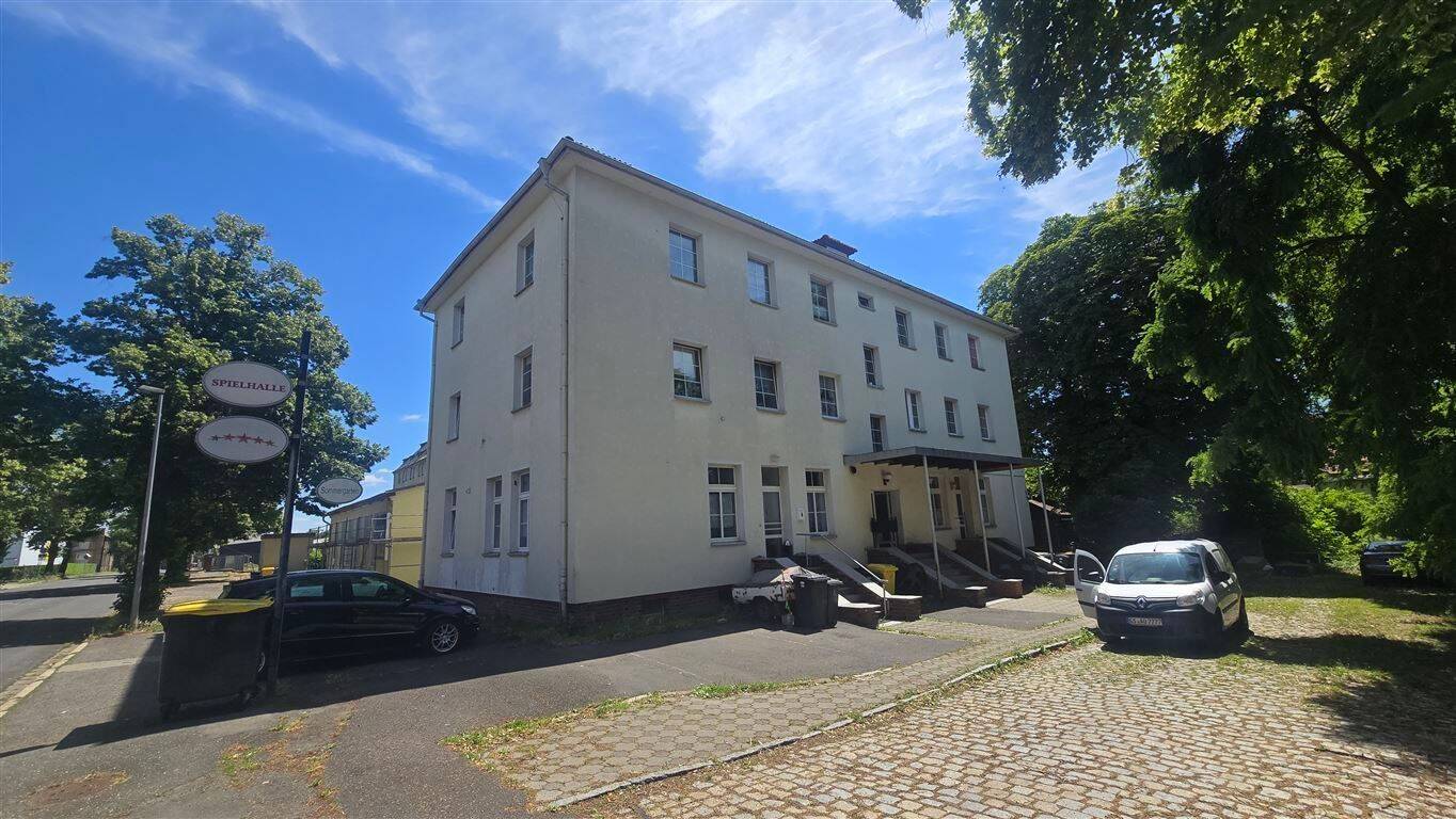 Günstige, neu renovierte 4-Raum-Wohnung!, 38820 Halberstadt
