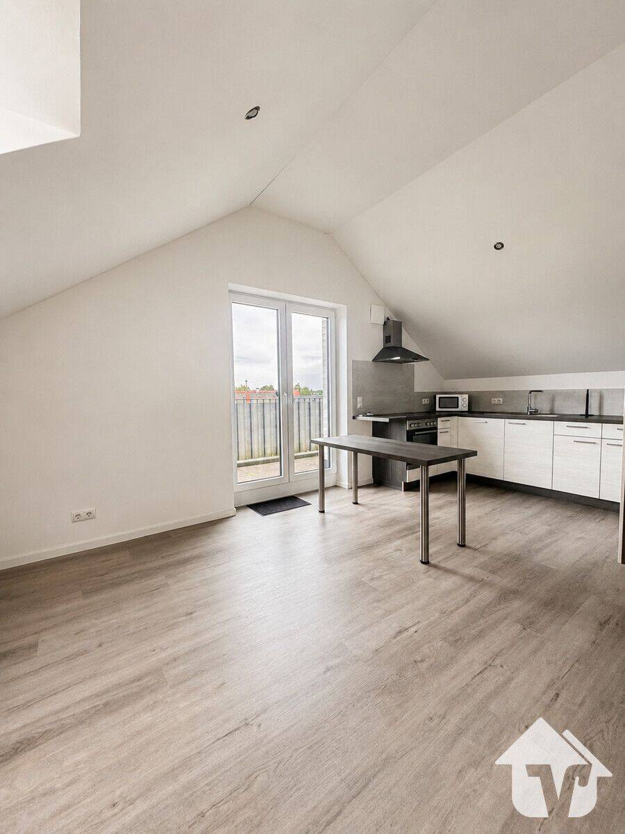 Hochwertige Dachgeschosswohnung mit Balkon in zentraler Lage von Haselünne, 49740 Haselünne