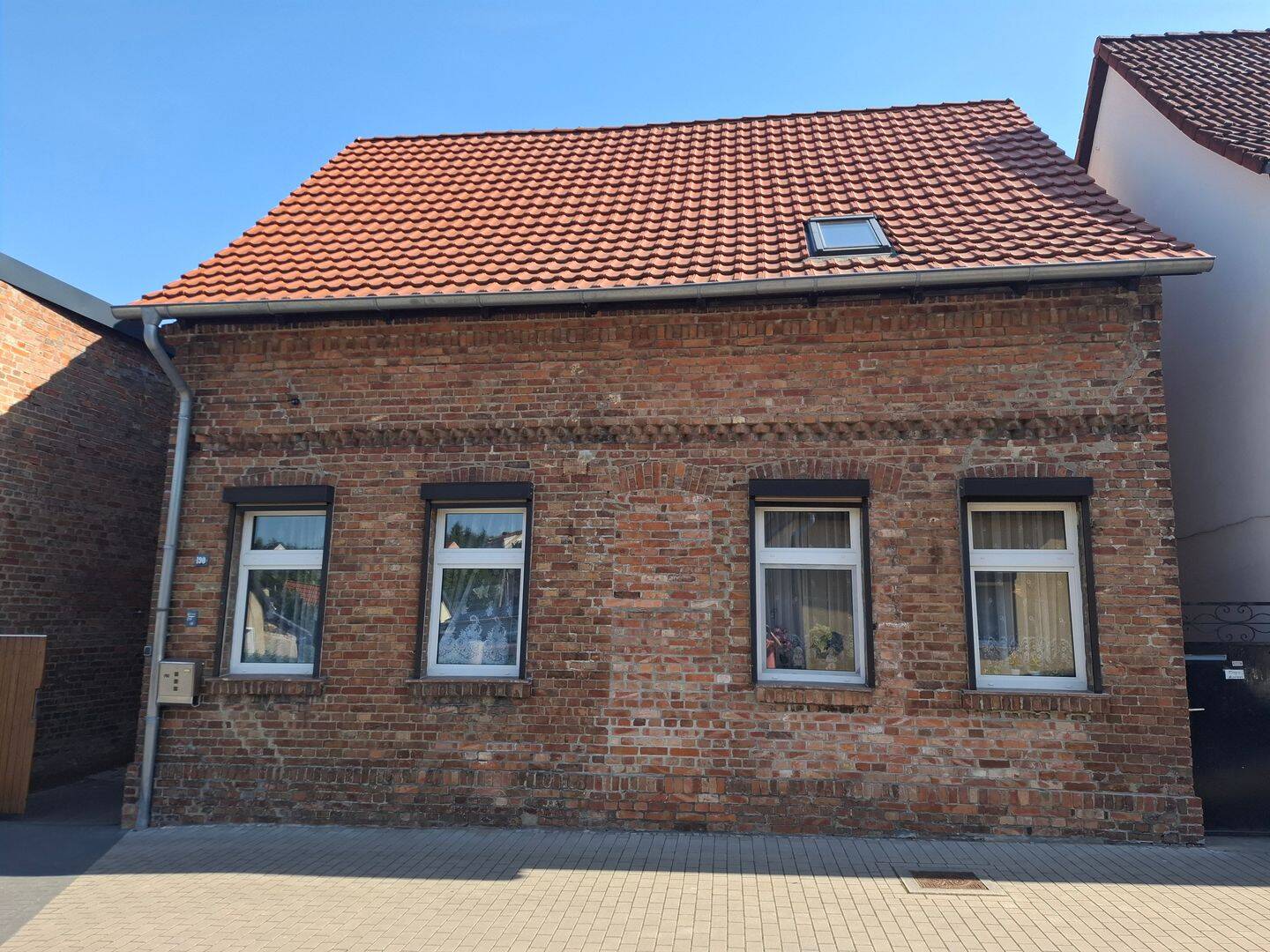 Hergisdorf: Einfamilienhaus ab 30 T€ zu erwerben, 6313 Hergisdorf