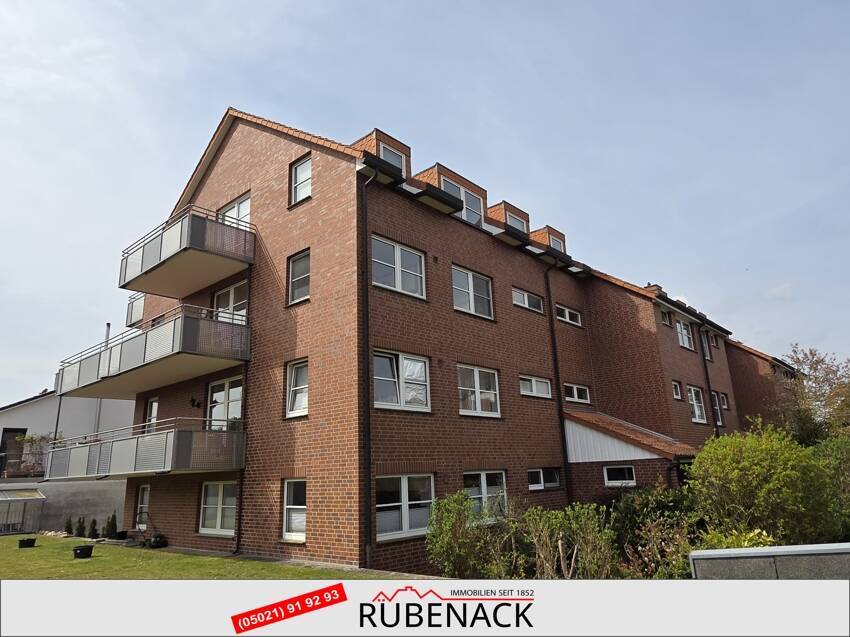 Attraktive Eigentumswohnung mit modernem Grundriss und großem Sonnenbalkon – 31582 Nienburg (Weser) – Bild 1 von 4