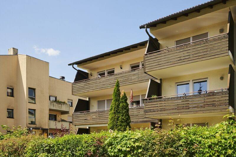 Sofort beziehbar! 3 Zimmer-ETW mit zwei Garagen, 94315 Straubing