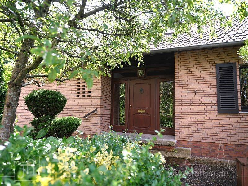 Bezugsfreies, ebenerdiges Einfamilienhaus am Julianenpark, 26789 Leer (Ostfriesland)