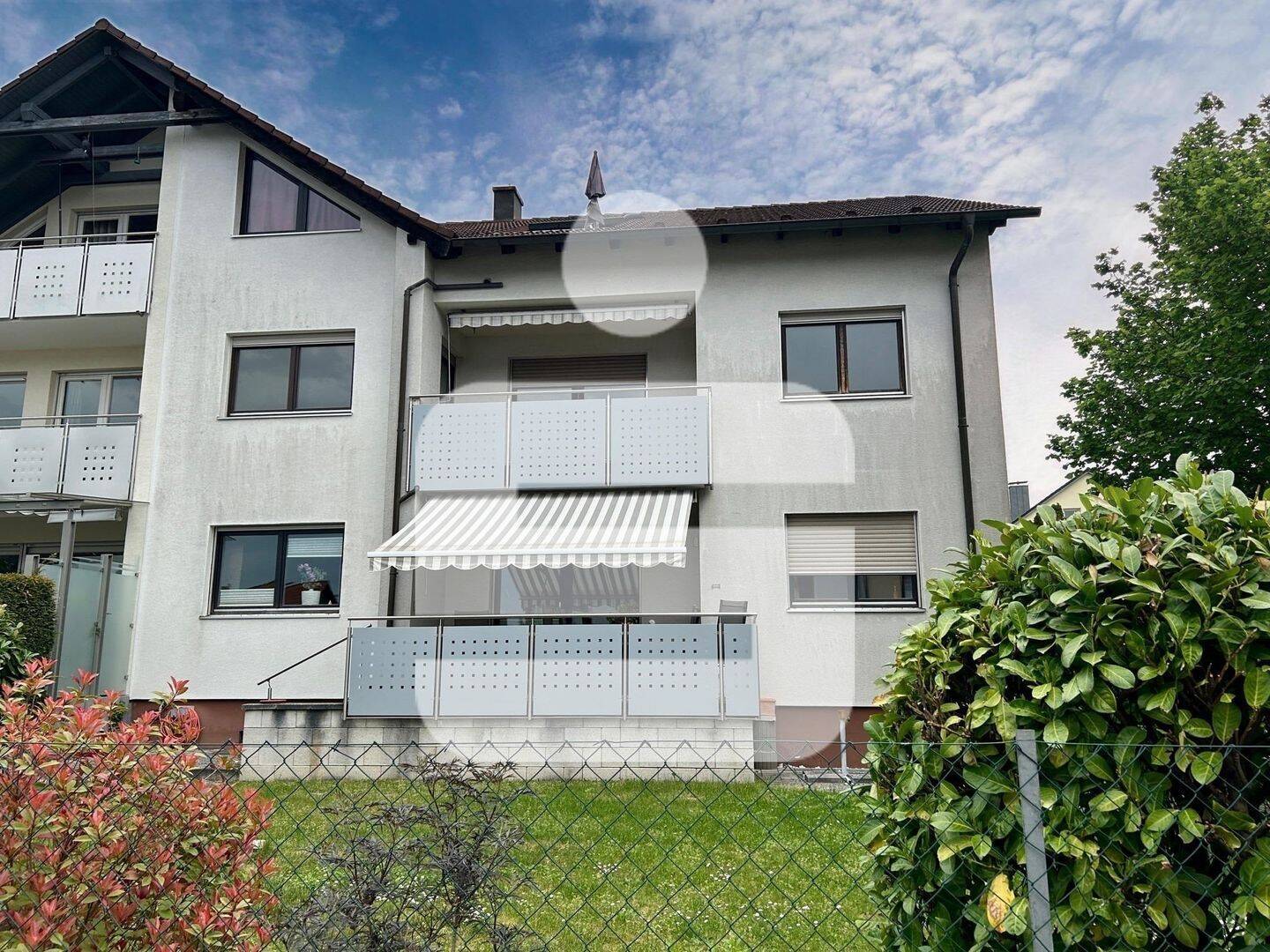 Sofort einziehen oder vermieten…Möblierte 2-Zi.-UG-Wohnung in Hemhofen, 91334 Hemhofen