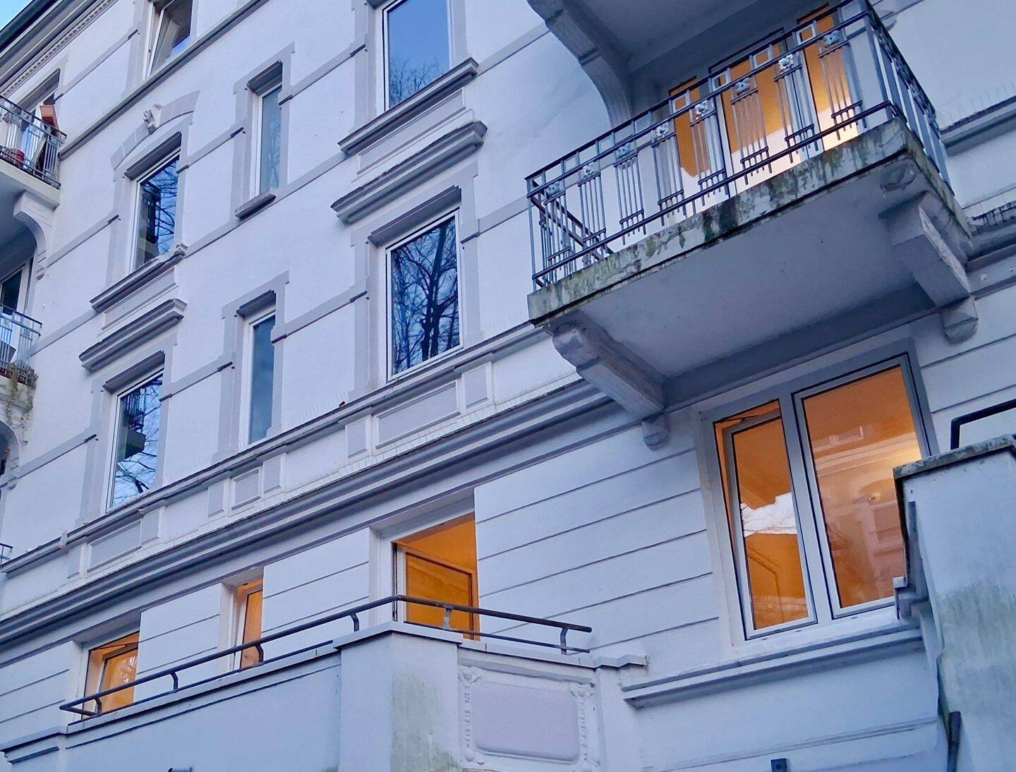 frei – Hoheluft West – freie Eigentumswohnung – 1 OG – zauberhaft – Dielen Stuck – kleine Dachterrasse – bezugsfertig, 20253 Hamburg (Hamburg-Nord)