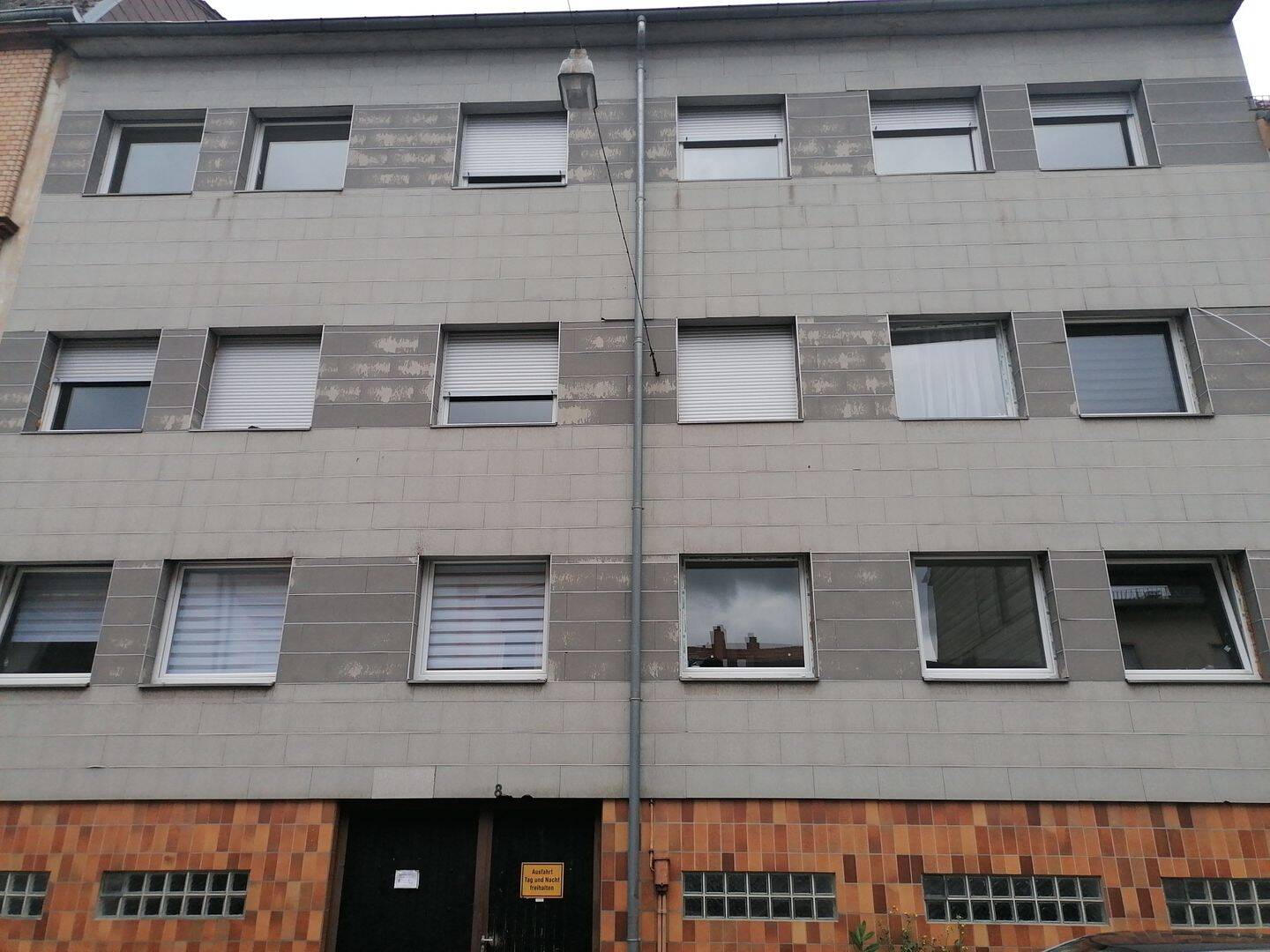 Value-Add Mehrfamilienhaus mit 10 Wohnungen und starkem Mietpotenzial, 66953 Pirmasens (Innenstadt)