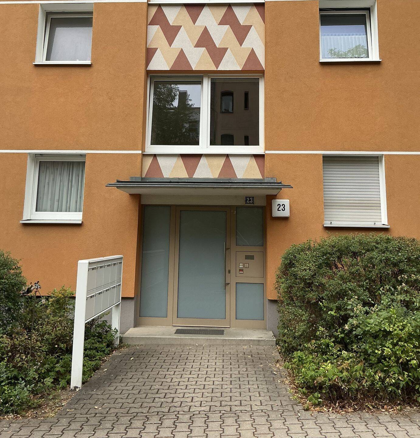 Attraktive 3-Zimmer-Wohnung im 3. OG mit Balkon in begehrter Lage von Nürnberg, St. Johannis!, 90419 Nürnberg (Kleinweidenmühle Sankt Johannis)