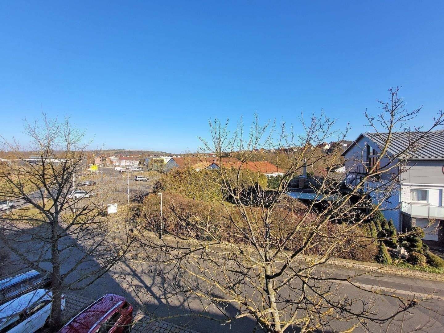 TOLLE AUSSICHT!!! Attraktive 2- Zimmer- Dachgeschosswohnung mit zwei Balkonen, 36266 Heringen (Werra)