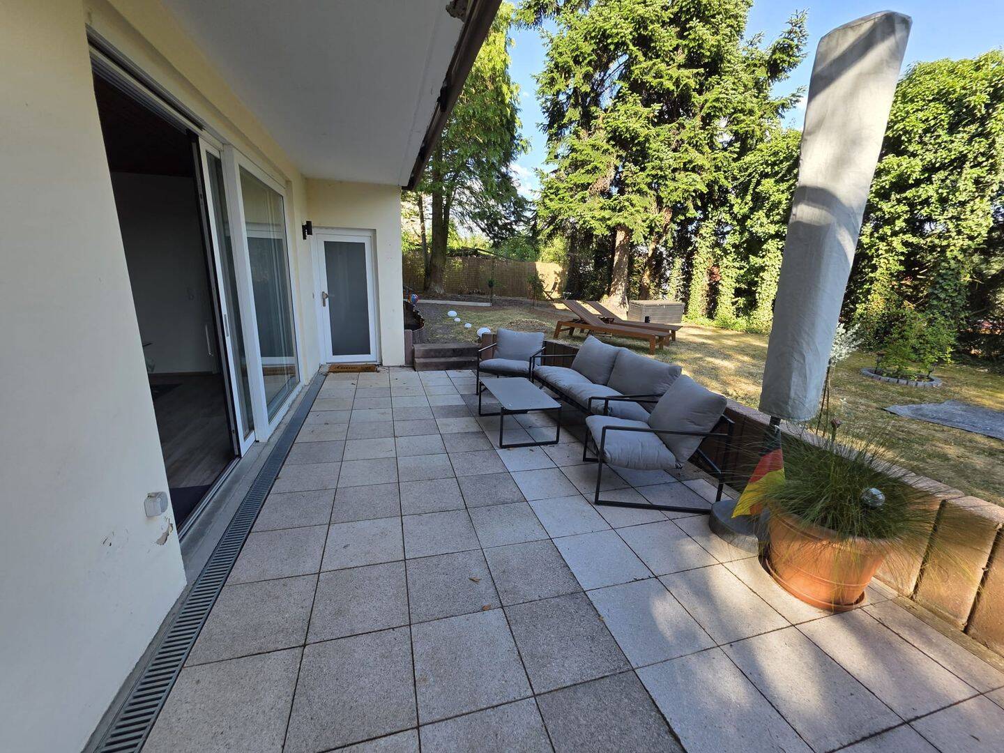 Schöne 2,5-Zimmer-Wohnung mit Terrasse und Stellplatz – ca. 82 m², 35321 Laubach