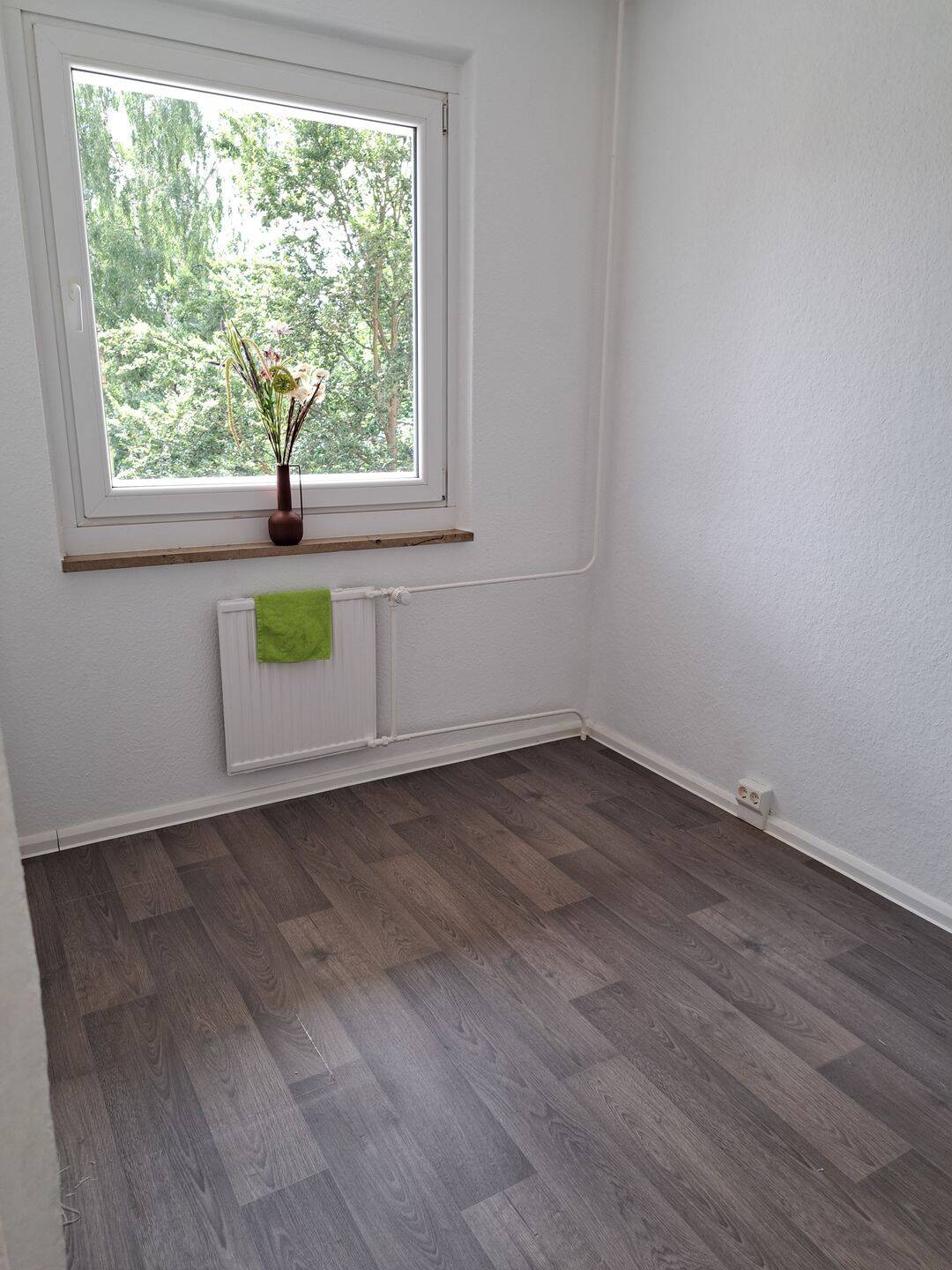 Renovierte 3-Raum-Wohnung sucht neue Lieblingsmieter, 9380 Thalheim/Erzgeb.