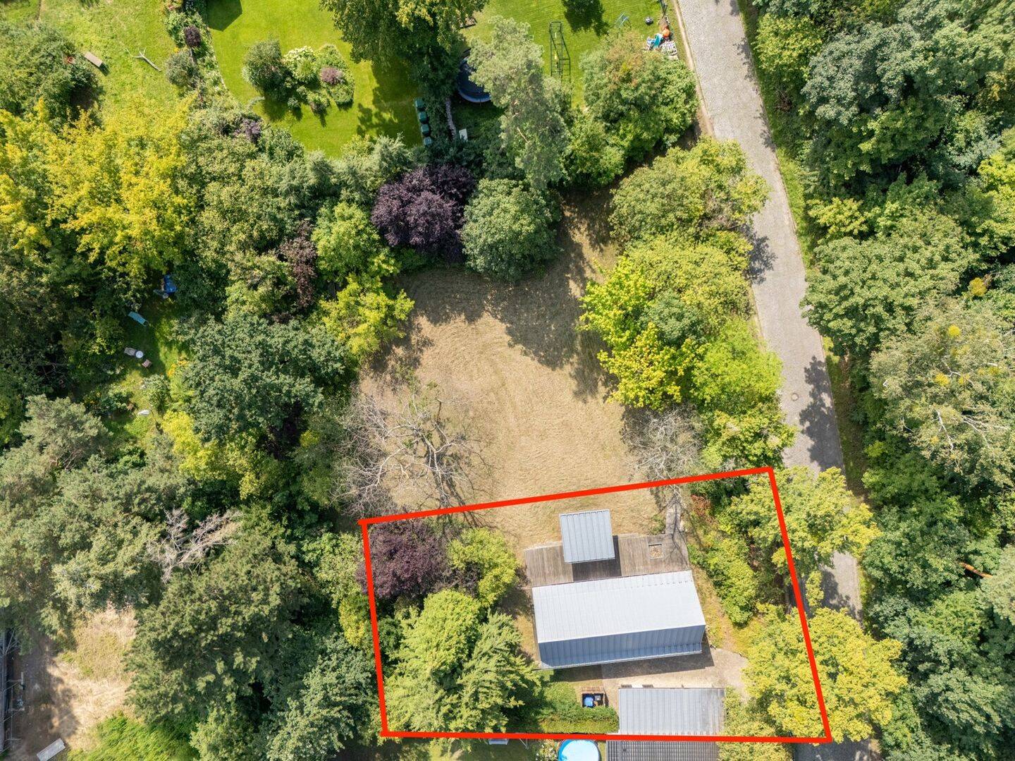 Attraktives Grundstück, 1078 m², mit Baugenehmigung für Familienvilla (WF ca. 400 m²), 14532 Kleinmachnow