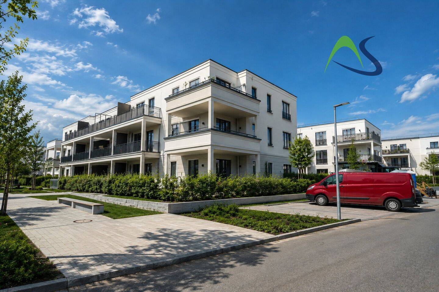 Hochwertige Dreizimmerwohnung mit großzügigem Süd-West Balkon, 93049 Regensburg (Großprüfening-Dechbetten-Königswiesen Innenstadt Westenviertel)