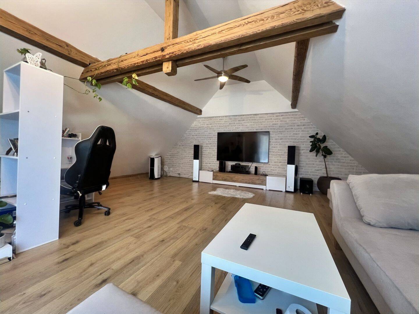 Zwei Häuser – ein Zuhause: Flexibel nutzbare Immobilie mit Charme, Twin-House in Kuchen, 73329 Kuchen