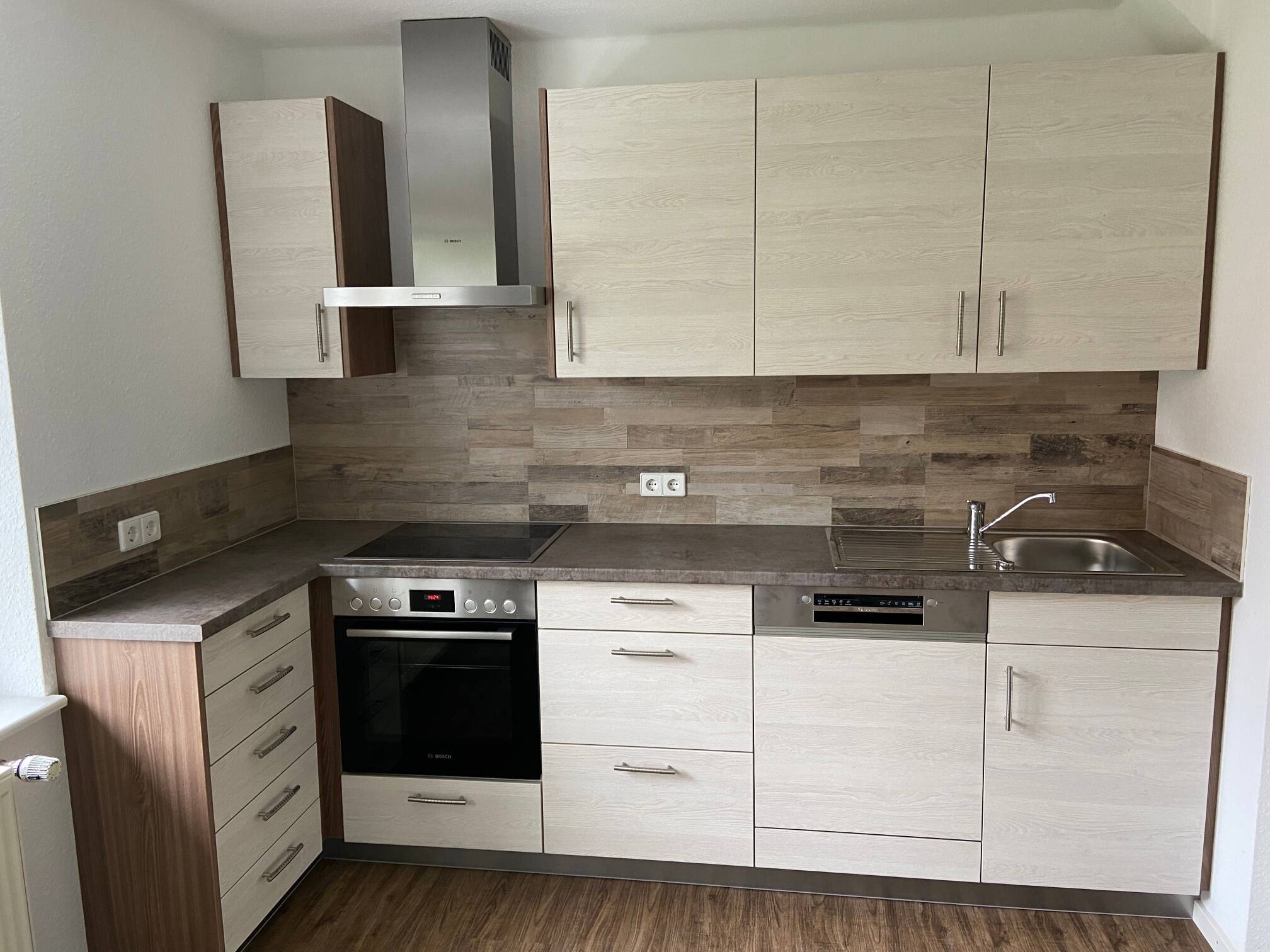 Helle 3-Zimmer-Altbauwohnung im EG mit privatem Garten direkt in Albbruck, 79774 Albbruck
