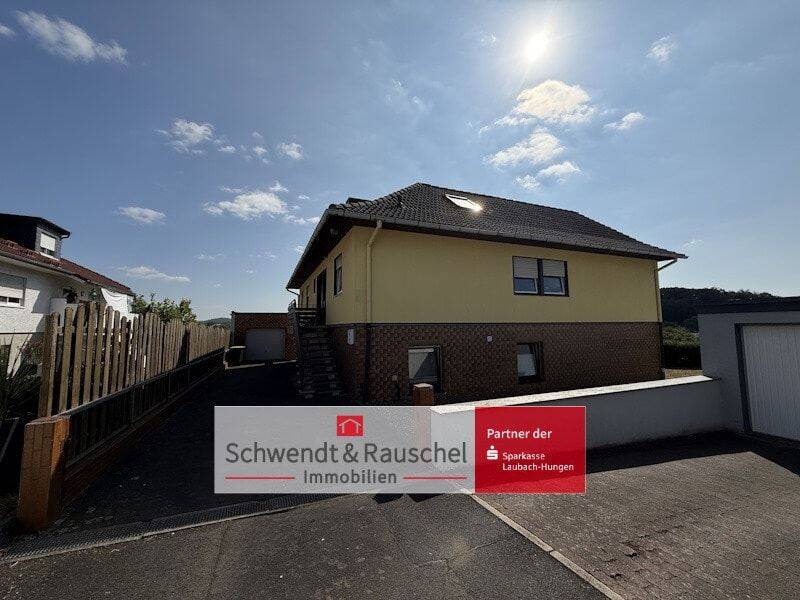 Einfamilienhaus mit Einliegerwohnung in Hungen – Villingen!, 35410 Hungen
