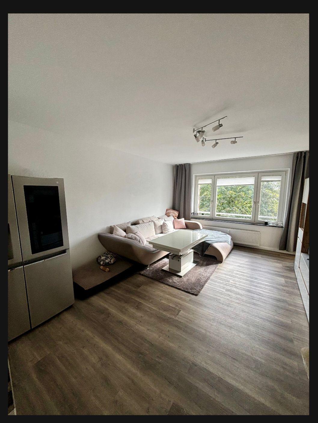 Helle 2,5-Zimmer Wohnung, 22880 Wedel