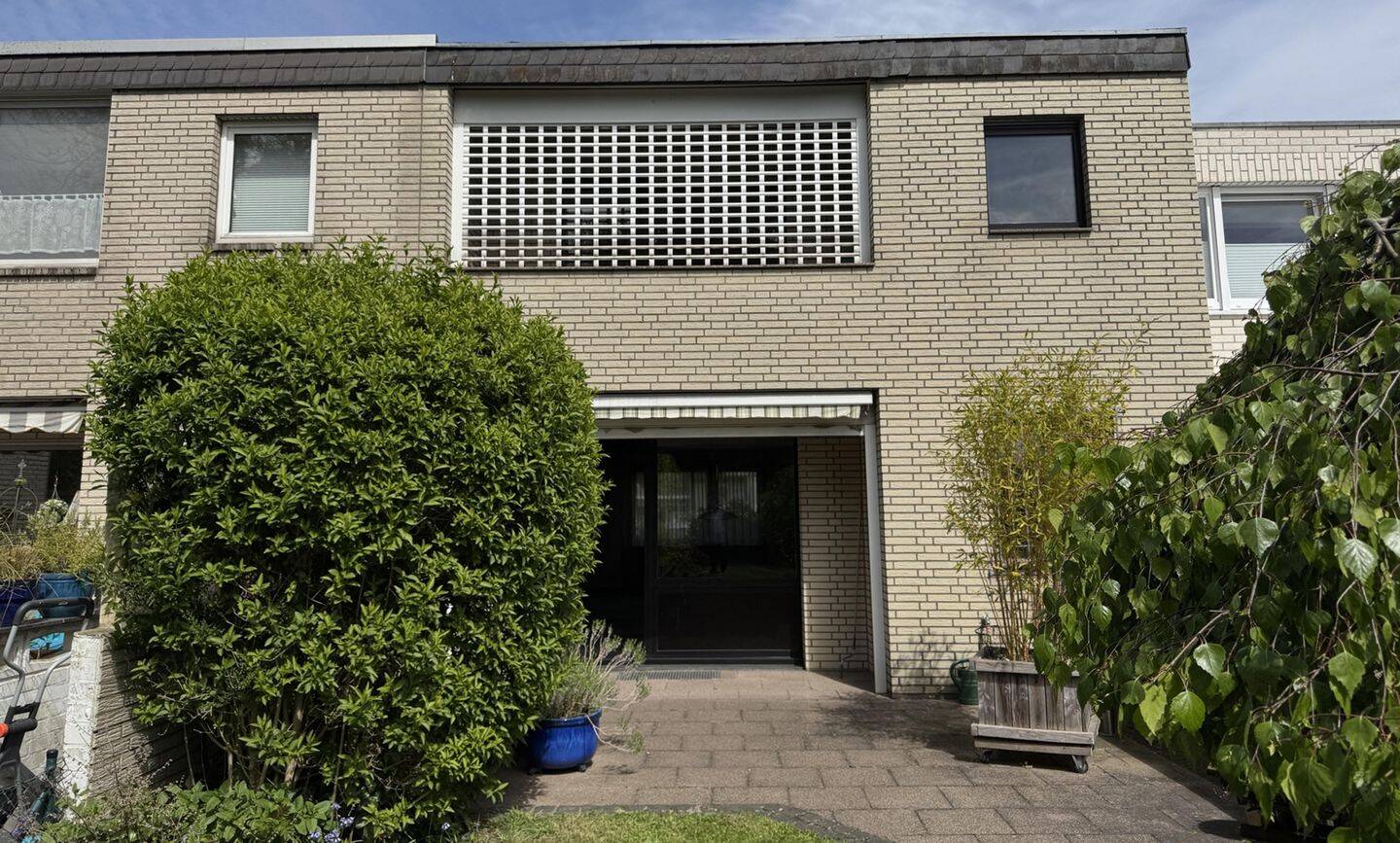 Raum für Ihre Ideen in beliebter Wohnlage, 51061 Köln (Mülheim Dünnwald Flittard Höhenhaus Stammheim)
