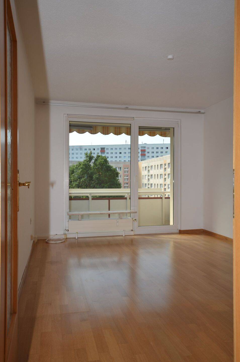 Attraktive 3-Zimmer-Wohnung, 7747 Jena (Lobeda)
