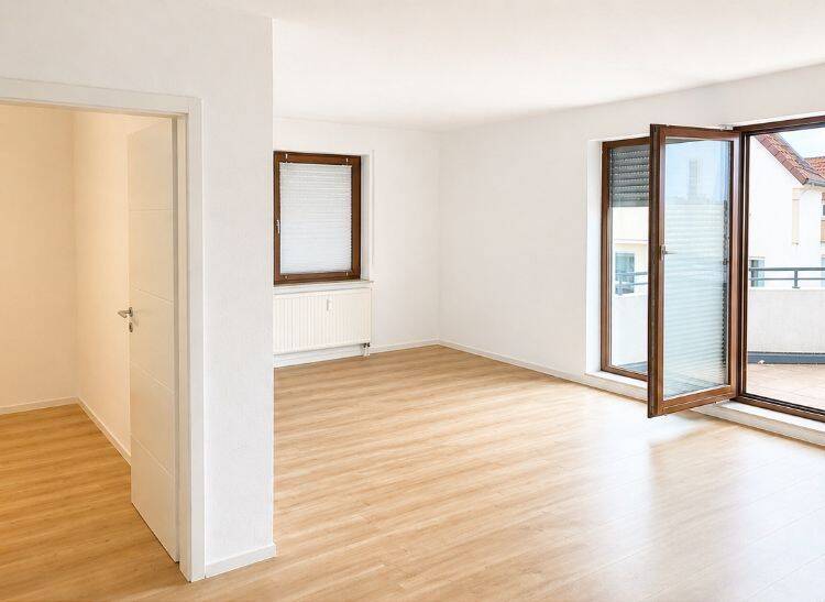 Sonnige 3 Zi. ETW / Sofort bezugsfertig / Balkon + Einbauküche, 72666 Neckartailfingen