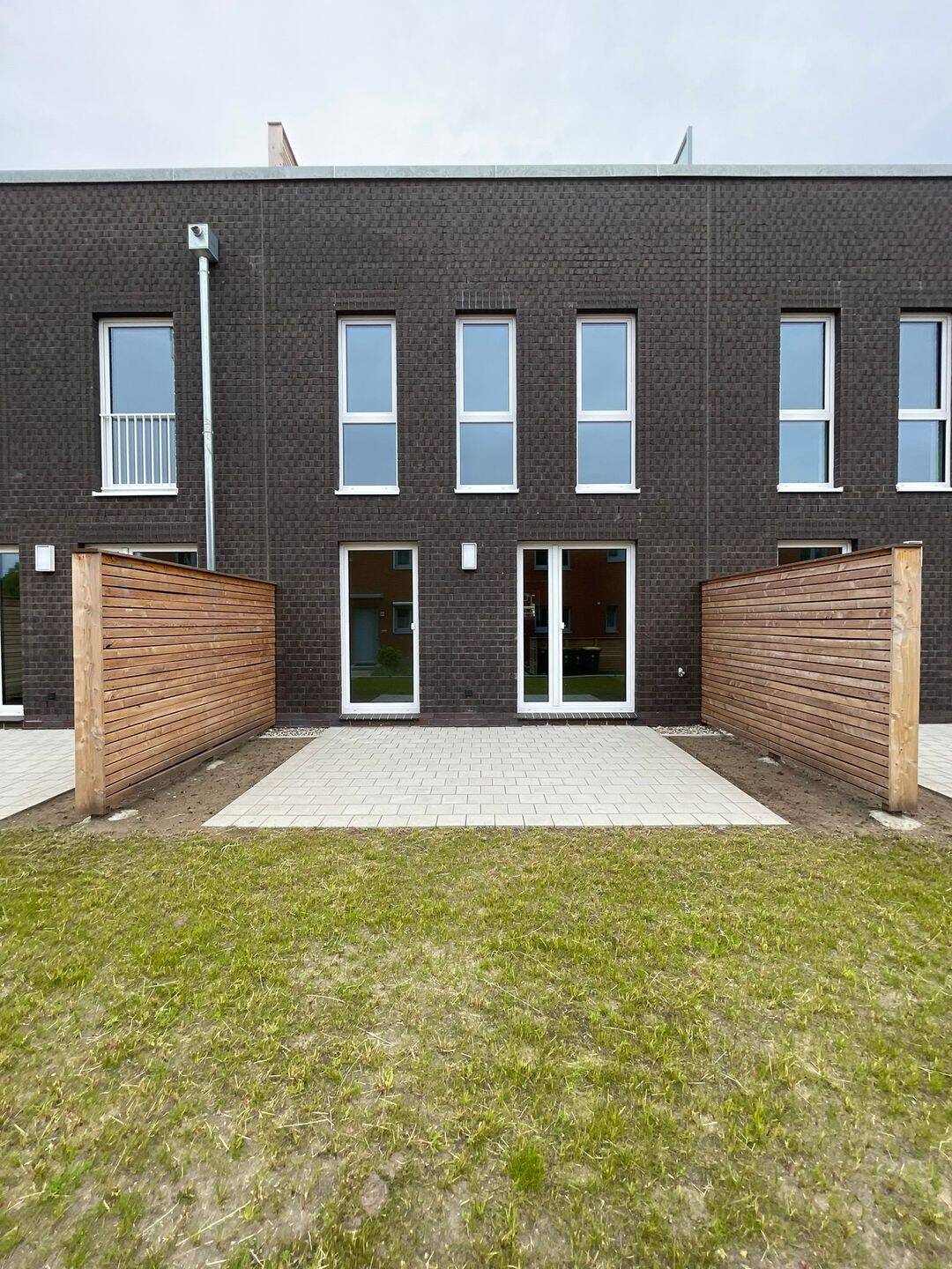 Neuwertiges Mittelreihenhaus in toller Lage!, 24837 Schleswig