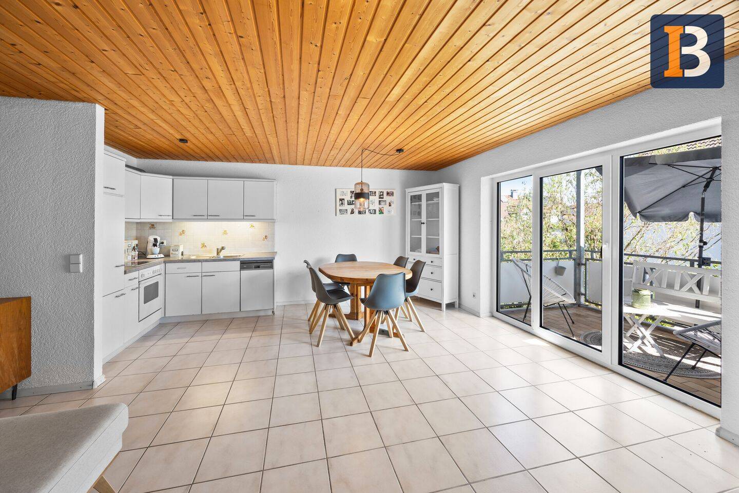 Helle 2-Zi-WHG mit Fußbodenheizung, Balkon und TG-Stellplatz in Nollingen!, 79618 Rheinfelden (Baden)