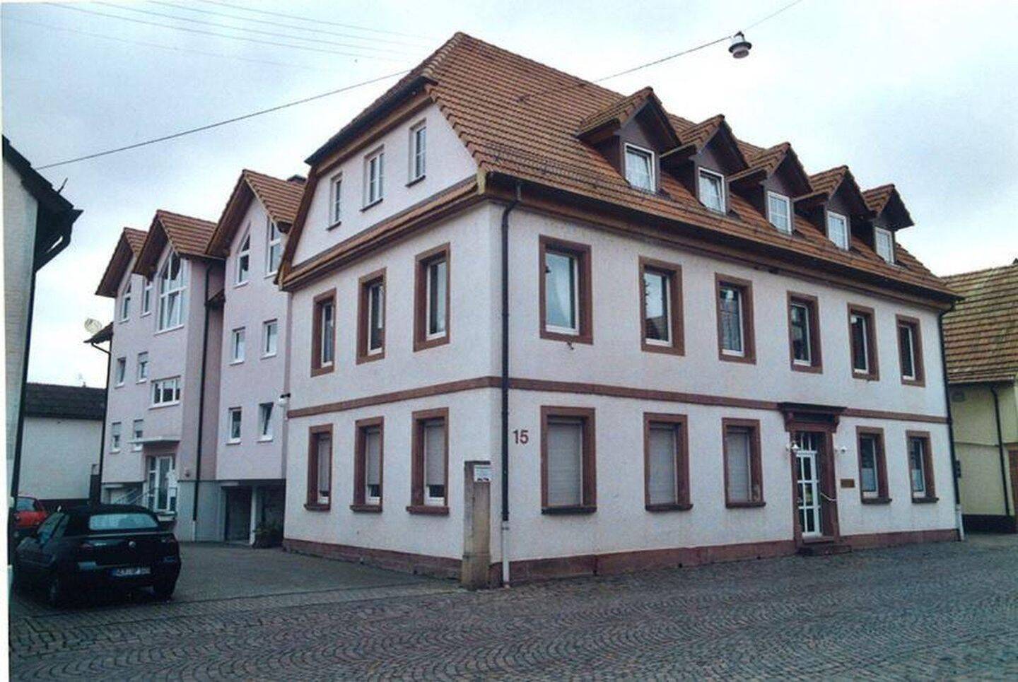 Schöne 2 ZKB im DG mit Stellplatz, 76872 Steinweiler