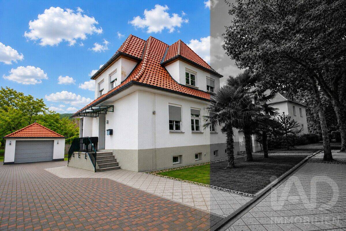 DOPPELHAUSHÄLFTE IN BOTTROP-WELHEIM WOHNEN WIE IM URLAUB – Historischer Charme mit Traumgarten & Wellness, 46238 Bottrop (Batenbrock Welheim Welheimer Mark)