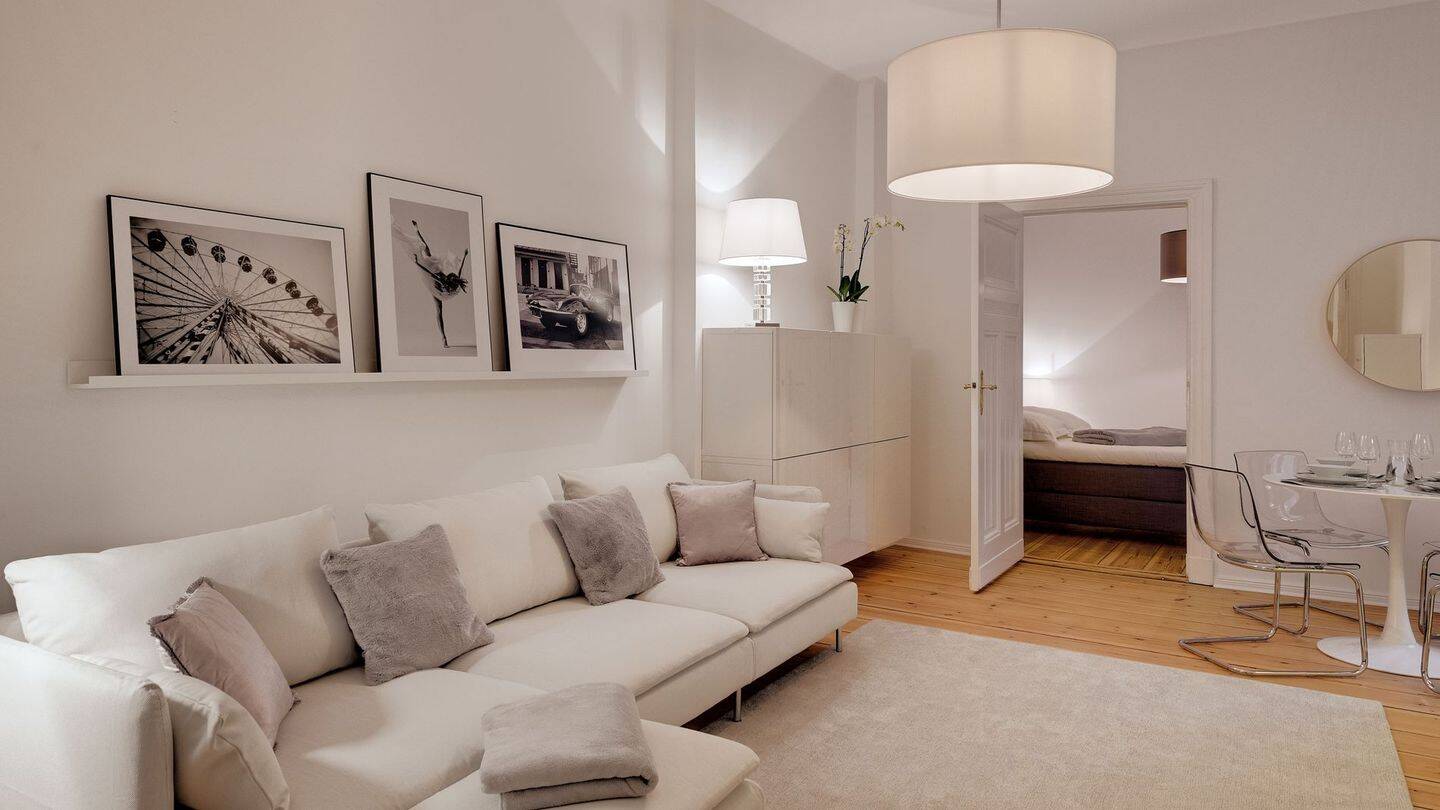 Fully furnished !! Ruhig, toll, neu & hell 2 Zi-Altbau in Tiergarten am Bundesratufer !!, 10555 Berlin (Mitte Hansaviertel Moabit Tiergarten)