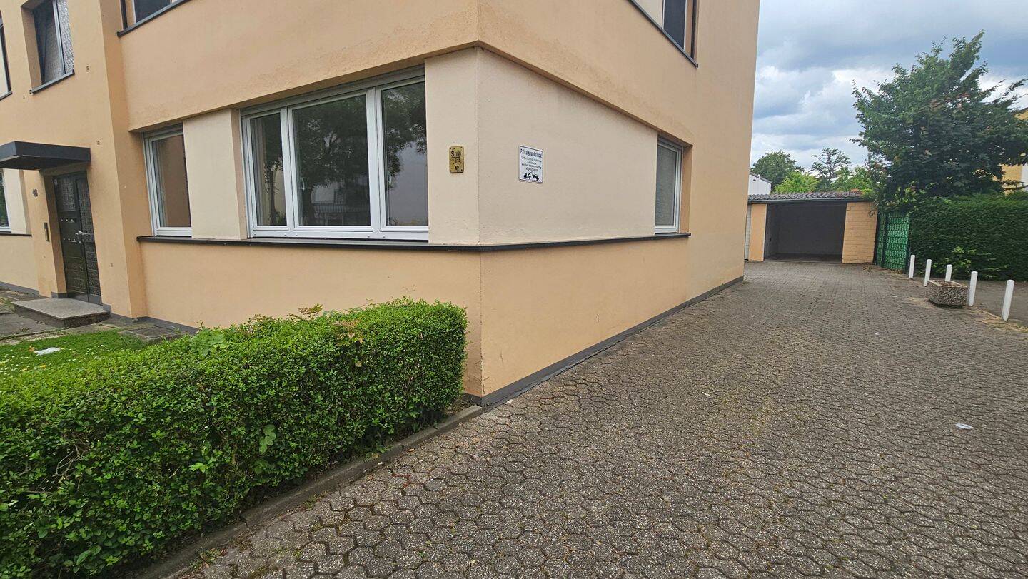 Frisch renovietre EG Wohnung im Zentrum in Düren mit Garage, 52349 Düren