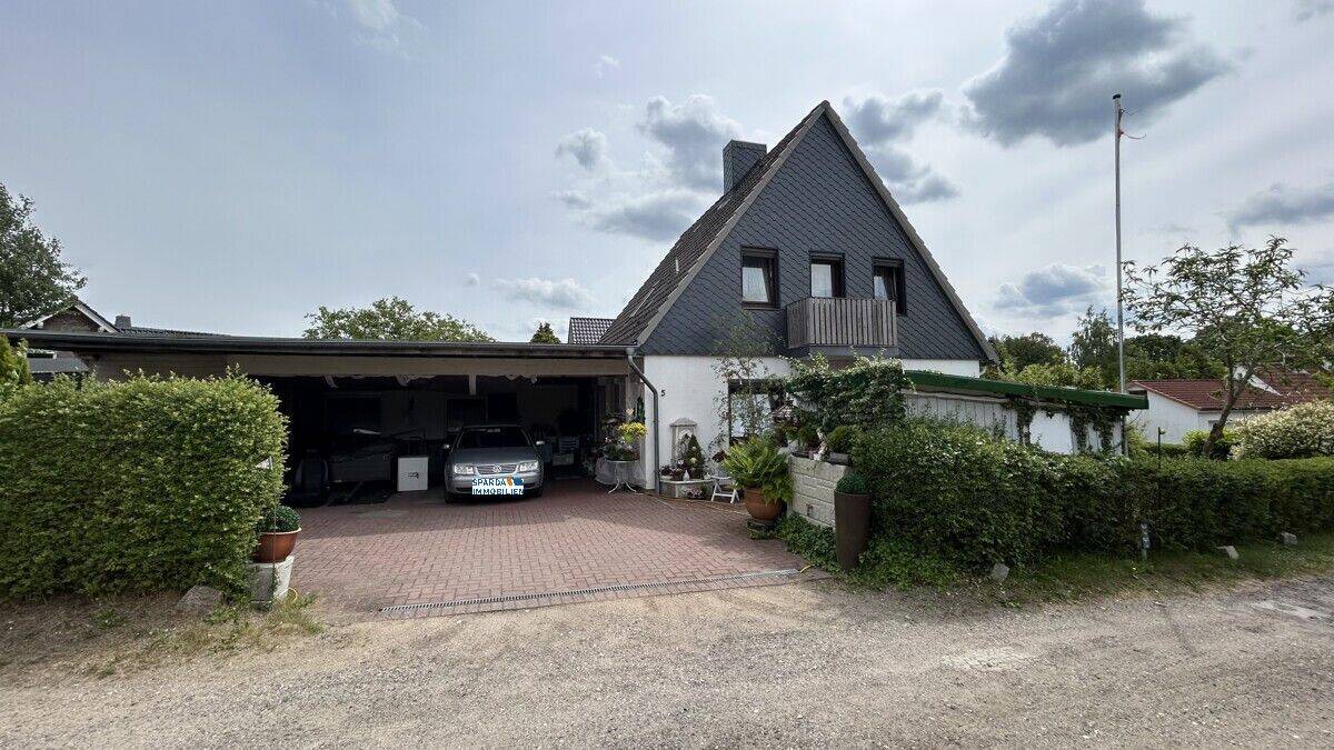 Einfamilienhaus mit vielseitiger Nutzung in ruhiger Lage, 24629 Kisdorf
