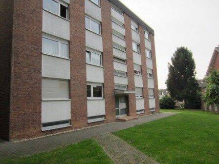 Stop! Praktische 4-Zimmer-Wohnung, 41517 Grevenbroich