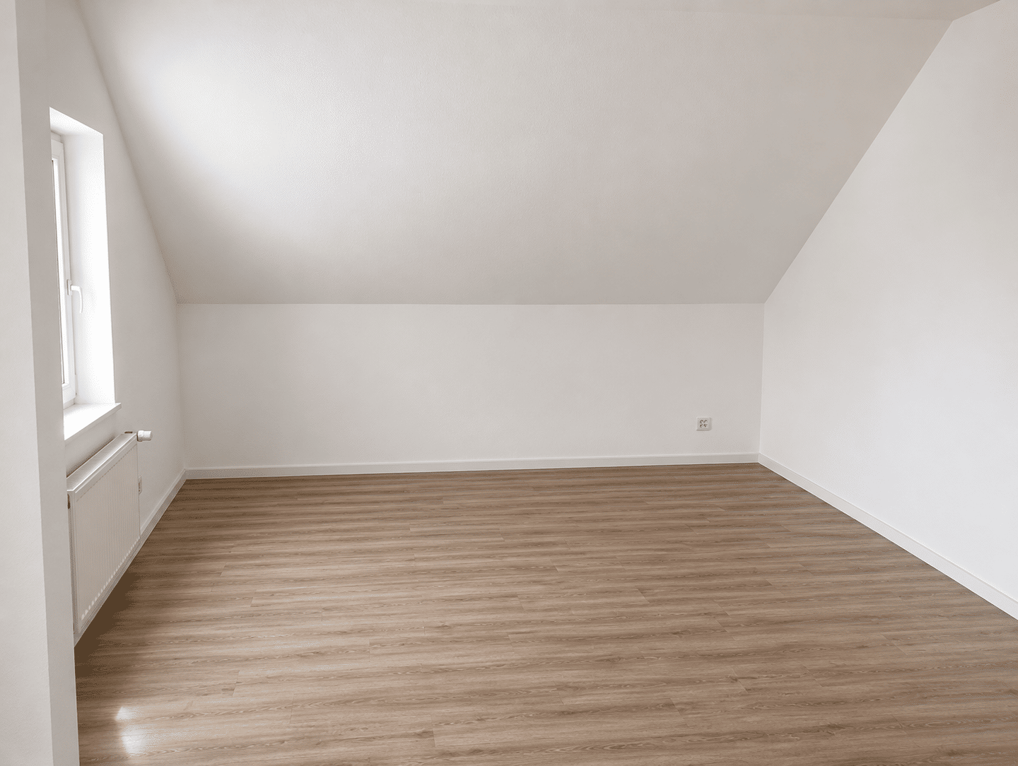 Traumhafte Maisonette-Wohnung mit ca. 130 m², 58507 Lüdenscheid