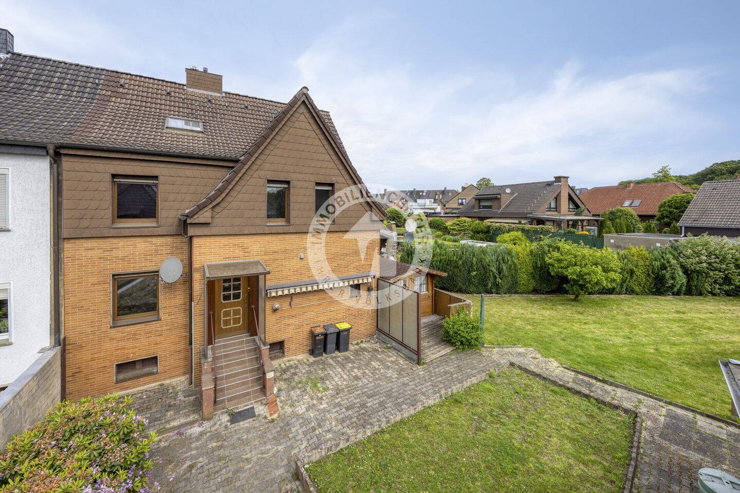 Sanierungsbedürftiges Quattrohaus mit schönem Grundstück in der “alten Kolonie”, 45731 Waltrop