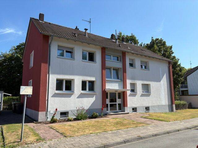 Renovierte 2-Zimmer-Wohnung mit Balkon in guter Wohnlage von Ahlen, 59227 Ahlen