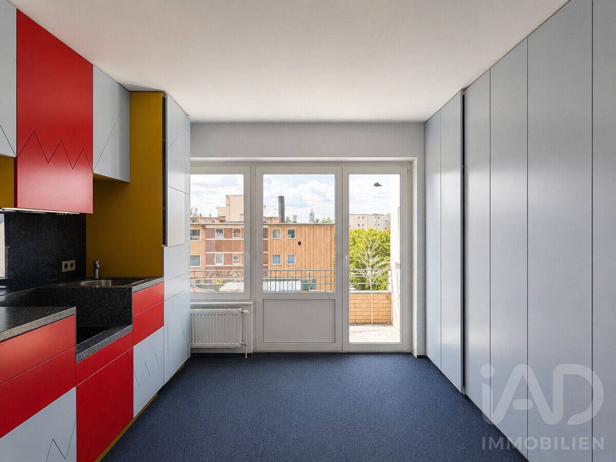 Einzigartige 2-Zimmer-Wohnung mit Westbalkon, Wellnessbad und Bewohnerparkplatz – nahe Viktoriapark, 12101 Berlin (Tempelhof-Schöneberg Kolonie Papestr. Schöneberg Tempelhof)