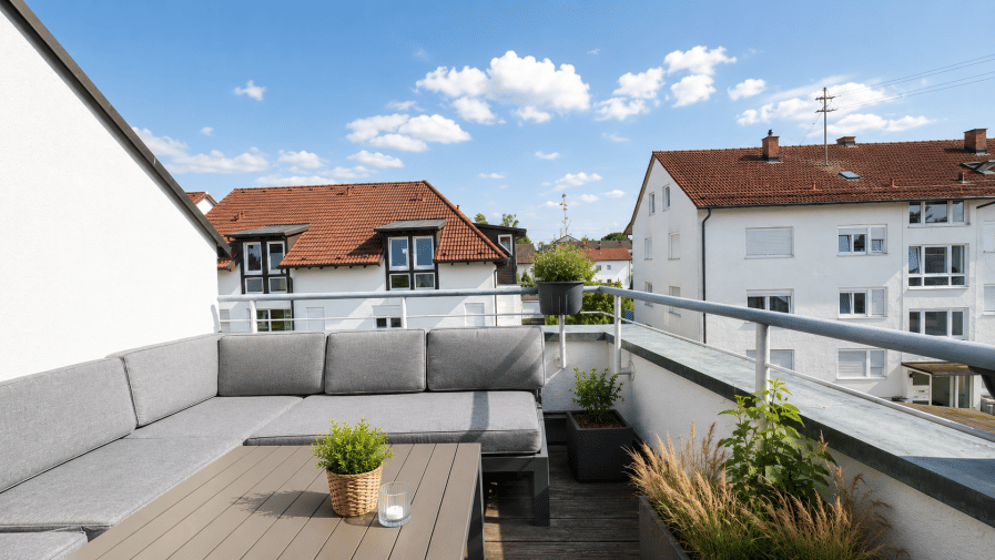 Charmante 3 – Zimmer Maisonettewohnung mit Dachterrasse in Vöhringen, 89269 Vöhringen