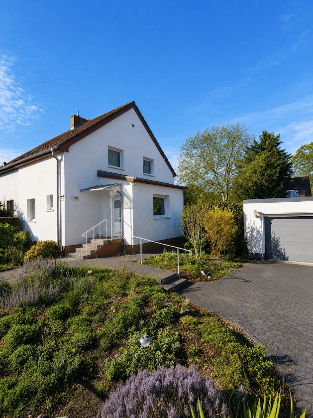 Charmantes Wohnglück in Wassernähe: Kompaktes Einfamilienhaus in Berlin-Niederschöneweide, 12439 Berlin (Treptow-Köpenick Kleingartenanlage Waldland Niederschöneweide)