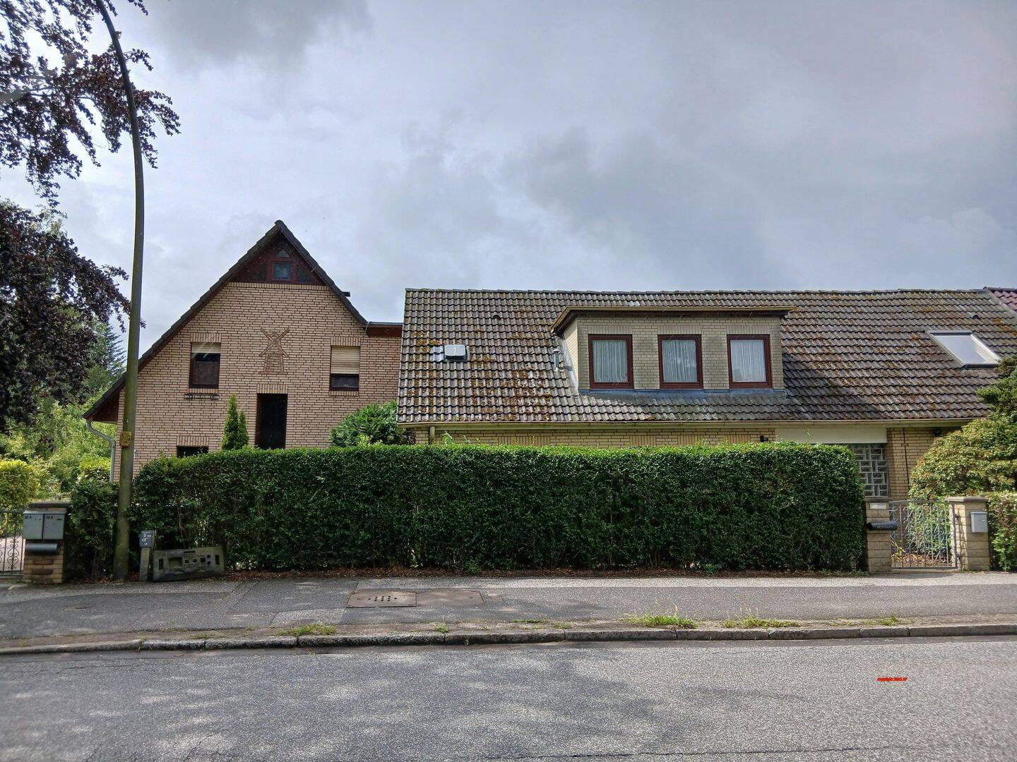 Einfamilienhaus plus Anlageobjekt von Privat zu verkaufen!, 21109 Hamburg (Veddel Wilhelmsburg)