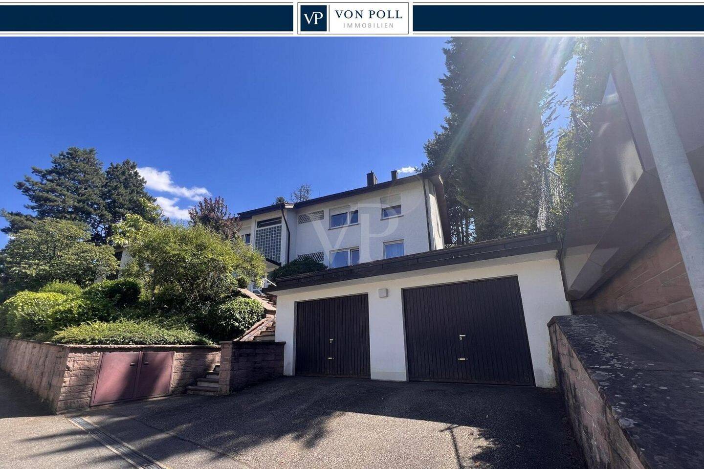 Großzügiges Zweifamilienhaus in 1A Lage mit sonnigem Garten und beeindruckender Aussicht, 76530 Baden-Baden (Ebersteinburg Innenstadt Lichtental Varnhalt Weststadt)