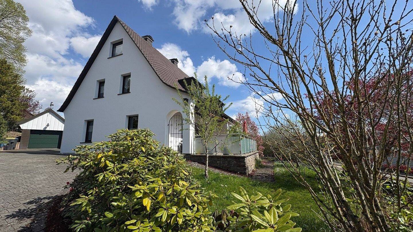 jung gebliebenes Einfamilienhaus in begehrter Wohnlage, 58840 Plettenberg