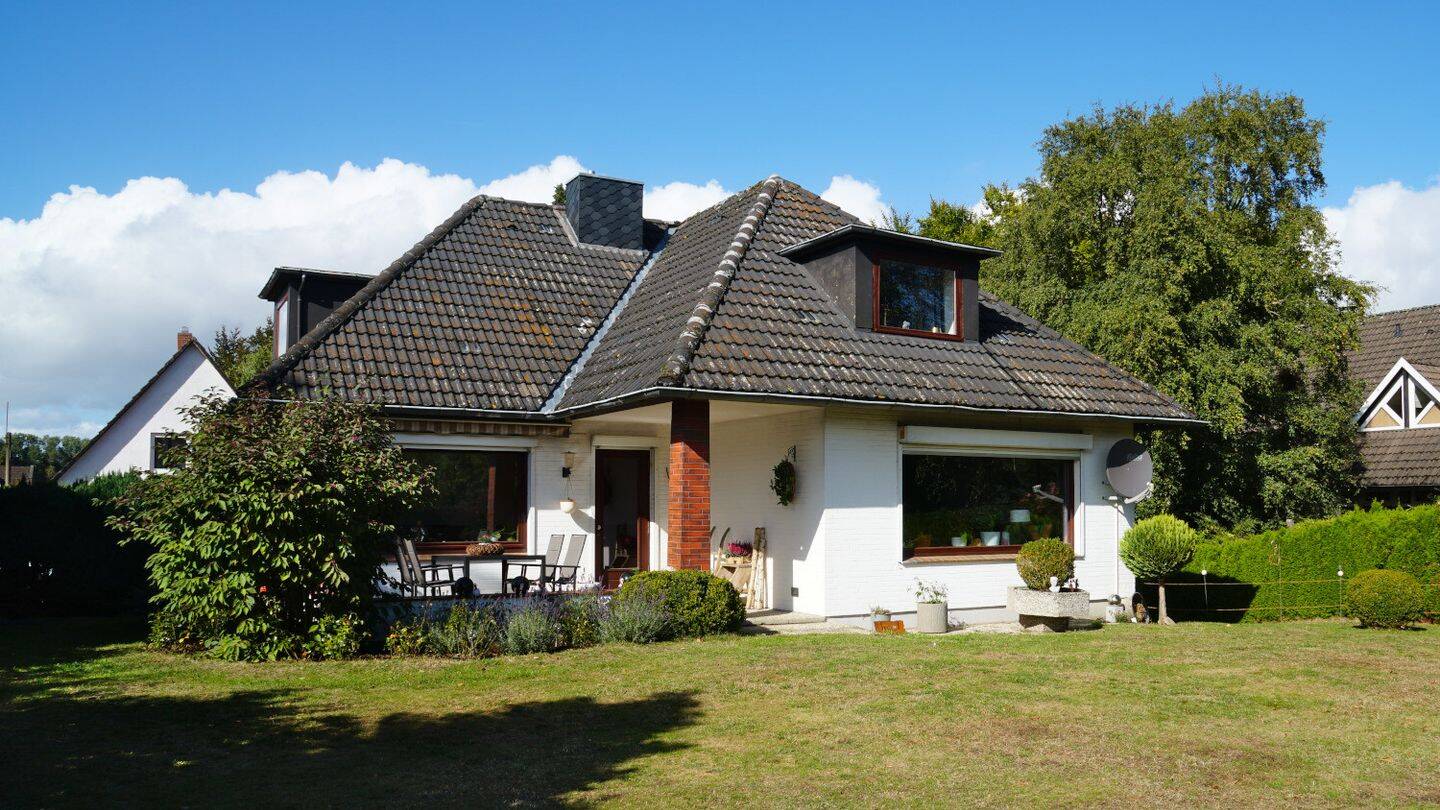 Ihr Zuhause auf Zeit – Komfortables Wohnen mit Sauna, Kamin und Garten im Zentrum, 24392 Boren
