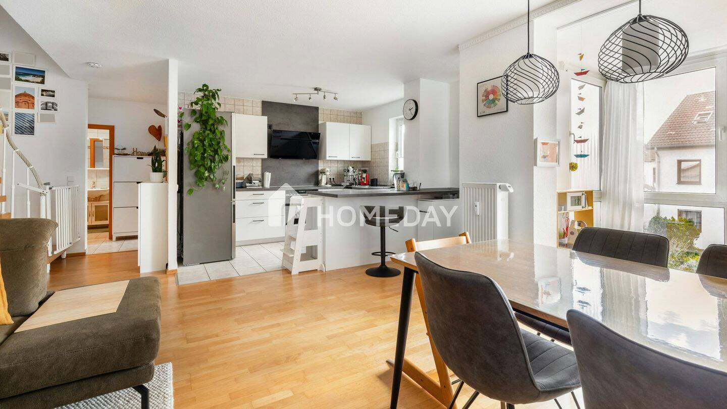 Vier-Zimmer-Maisonette mit Wintergarten, Balkon und Tiefgarage, 68723 Schwetzingen