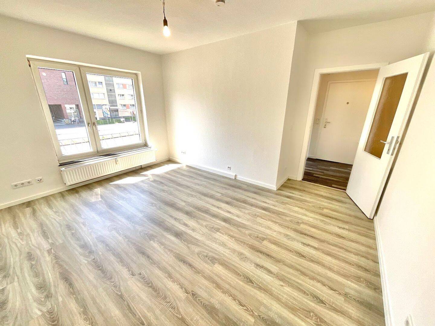 Frisch renovierte 3 Zimmerwohnung, 46236 Bottrop (Stadtmitte)