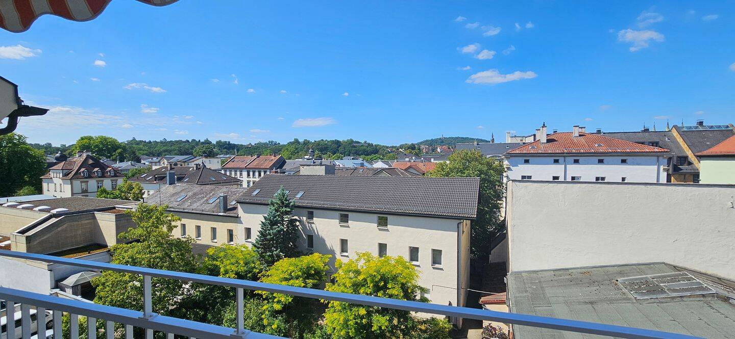 Gepflegte 2 Zimmer ETW Hain mit herrlichen Blick, 96047 Bamberg (Bamberg Gaustadt)