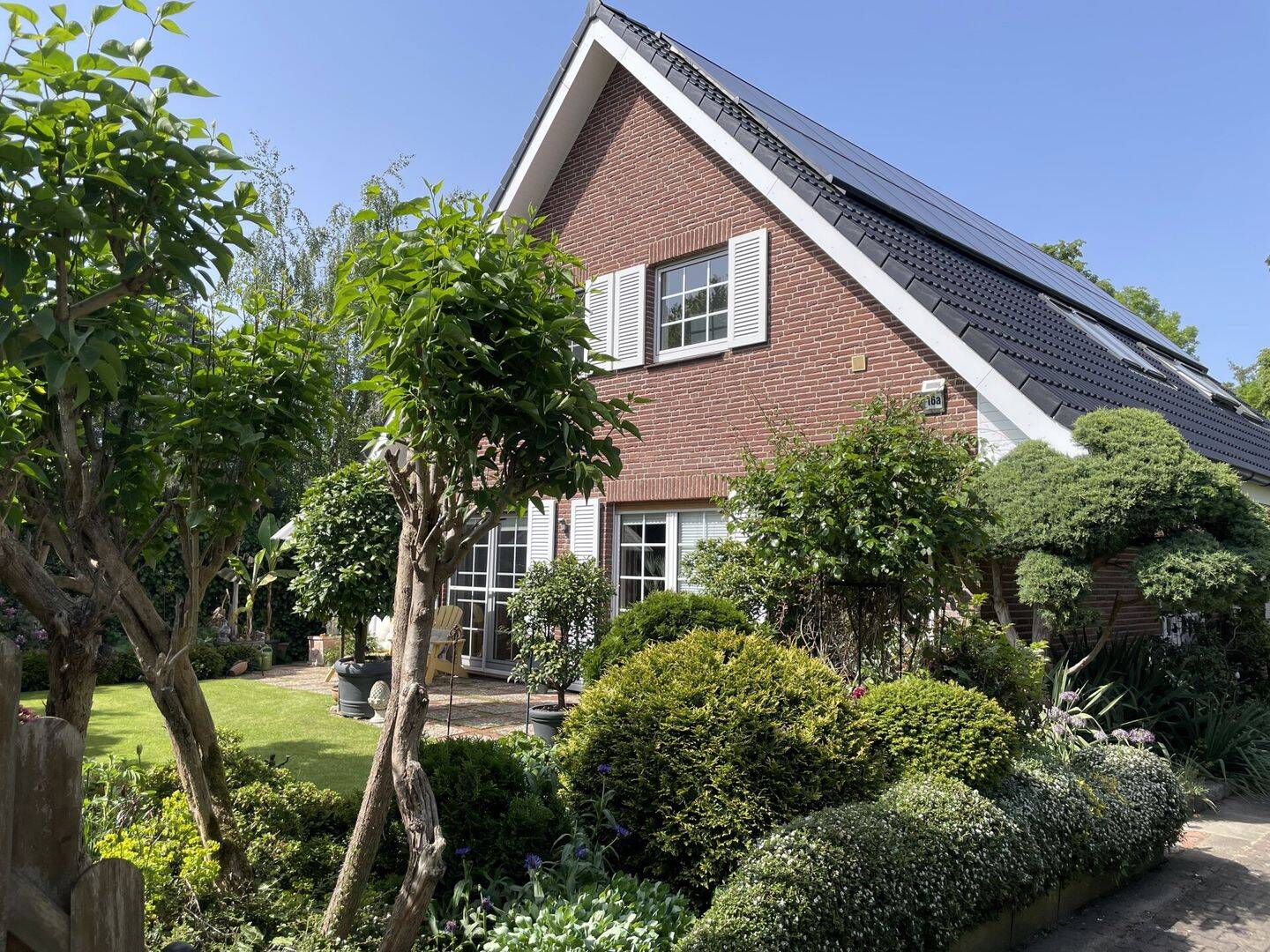Energetisch saniertes EFH in Alt-Nettelnburg mit traumhaftem Gartenparadies, 21035 Hamburg (Bergedorf Allermöhe Billwerder Neuallermöhe)