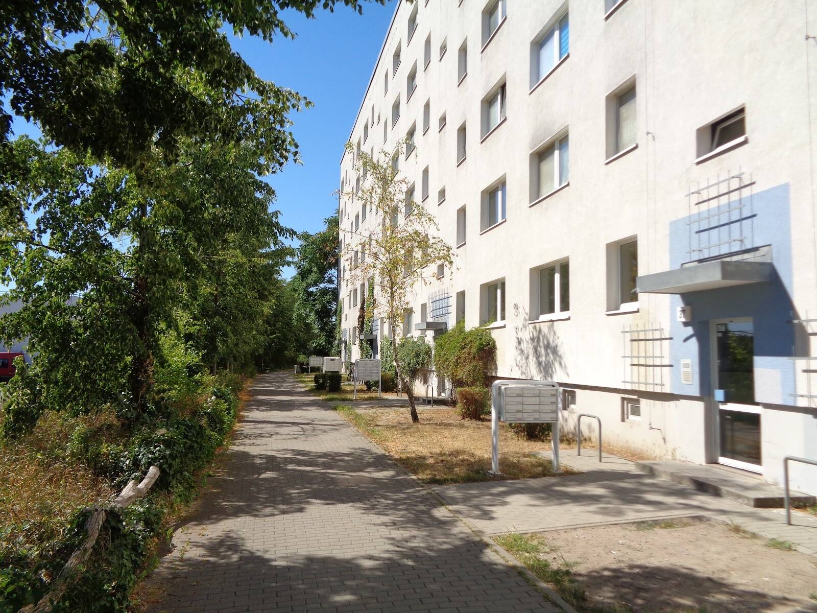 renovierte 1 Zimmer Wohnung mit Badewanne, 14772 Brandenburg an der Havel (Altstadt Görden Hohenstücken Nord)