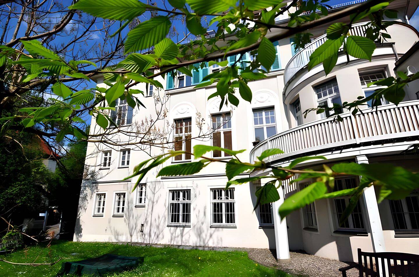 Eigentumswohnung, 3 Zimmer, 113 m², in Dresden, 1324 Dresden (Bühlau/Weißer Hirsch Dresdener Heide Loschwitz/Wachwitz)